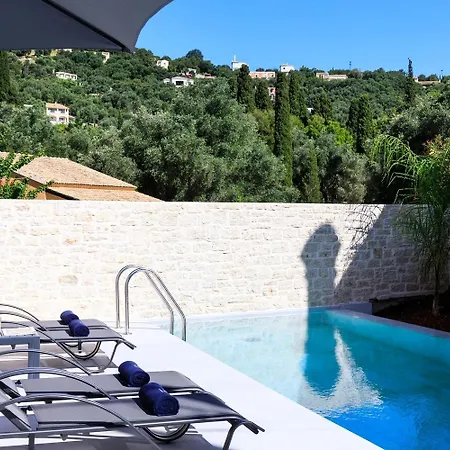 Antonis House